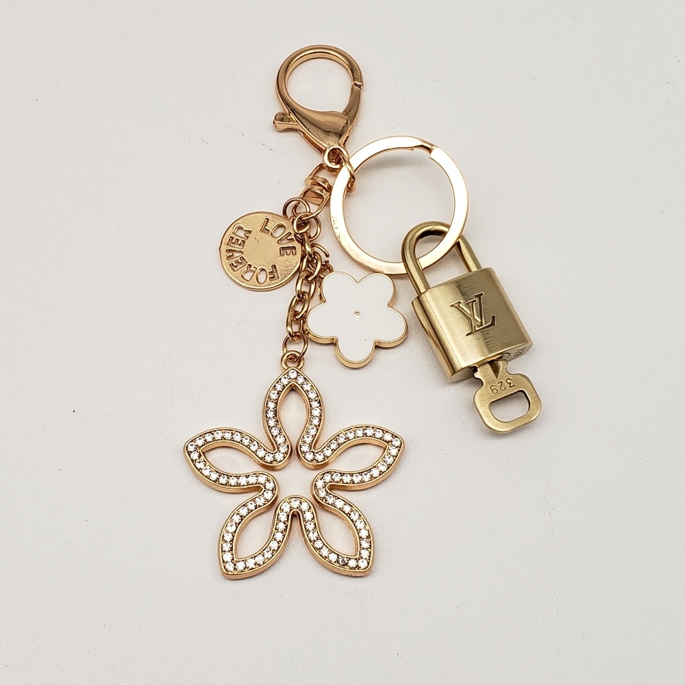 Authentic Louis Vuitton Gold Padlock W/ Unbranded Clover Flower Bag Charm 030326